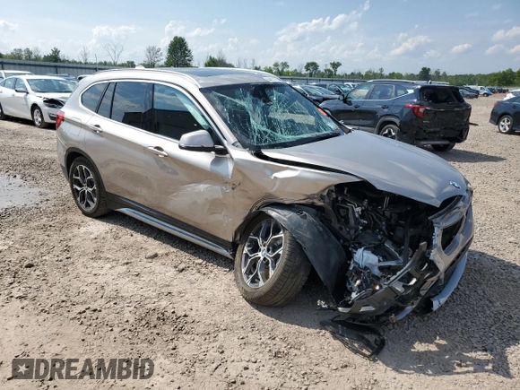 2021 BMW X1 xDrive28i with VIN WBXJG9C09M5S52289, listed as a Copart auction lot 64413105 with Not provided miles and Salvage title. Bid and sale history available at DreamBid. Image 4.