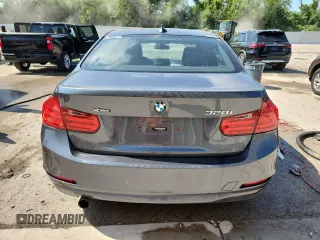 2014 BMW 3 Series 320i xDrive z VIN WBA3C3C52EP661263, wystawiony jako Copart lot #63203495 z przebiegiem 190 412 mil mil oraz Nie do naprawy • Non repairable. Historia ofert i sprzedaży dostępna na DreamBid. Obrazek 6.