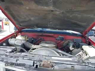 1995 Chevrolet Silverado 1500 with VIN 2GCEK19K8S1191510, listed as a IAAI auction lot 41866891 with 197,767 mi miles and . Bid and sale history available at DreamBid. Image 10.