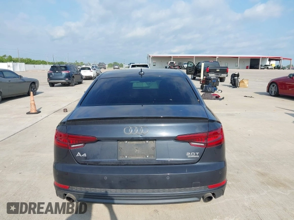 2018 Audi A4 Premium Plus z VIN WAUENAF48JA061984, wystawiony jako IAAI lot #42188859 z przebiegiem 105 155 mil mil oraz . Historia ofert i sprzedaży dostępna na DreamBid. Obrazek 16.