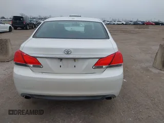 2012 Toyota Avalon z VIN 4T1BK3DB5CU453278, wystawiony jako IAAI lot #41537734 z przebiegiem 183 492 mil mil oraz . Historia ofert i sprzedaży dostępna na DreamBid. Obrazek 16.