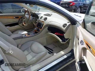2003 Mercedes-Benz SL 500 z VIN WDBSK75F73F045221, wystawiony jako IAAI lot #42250517 z przebiegiem 103 803 mil mil oraz . Historia ofert i sprzedaży dostępna na DreamBid. Obrazek 5.