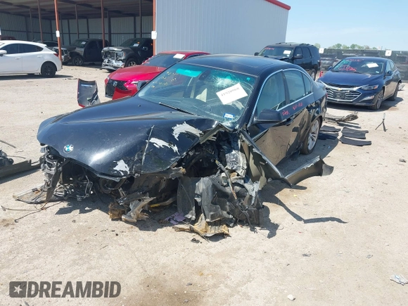2010 BMW 5 Series 528i with VIN WBANU5C54AC366085, listed as a IAAI auction lot 41920968 with Not Provided miles and . Bid and sale history available at carsss.com. Image 17.