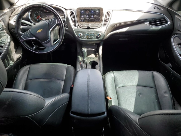 2019 Chevrolet Malibu LT with VIN 1G1ZD5ST4KF133465, listed as a Copart auction lot 48693905 with 103,367 mi miles and Salvage Title. Bid and sale history available at DreamBid. Image 8.