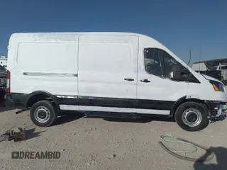 2024 Ford Transit Cargo with VIN 1FTBR1C82RKA26803, listed as a IAAI auction lot 40440250 with 1,197 mi miles and . Bid and sale history available at DreamBid. Image 13.