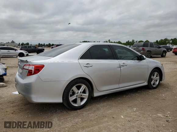 2014 Toyota Camry L with VIN 4T1BF1FK0EU350715, listed as a Copart auction lot 54159185 with 196,483 mi miles and Clean Title. Bid and sale history available at carsss.com. Image 3.