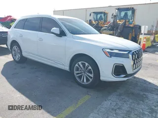 2025 Audi Q7 Premium Plus with VIN WA1LVBF71SD014977, listed as a IAAI auction lot 41640639 with 1,928 mi miles and . Bid and sale history available at DreamBid. Image 1.