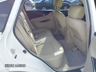 2017 Infiniti QX50 with VIN JN1BJ0RP3HM383705, listed as a IAAI auction lot 41794778 with 68,739 mi miles. Bid and sale history available at carsss.com. Image 8.