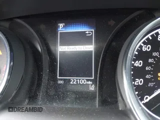2019 Toyota Camry LE z VIN 4T1B11HK5KU813553, wystawiony jako IAAI lot #42282507 z przebiegiem 22 100 mil mil oraz . Historia ofert i sprzedaży dostępna na DreamBid. Obrazek 14.