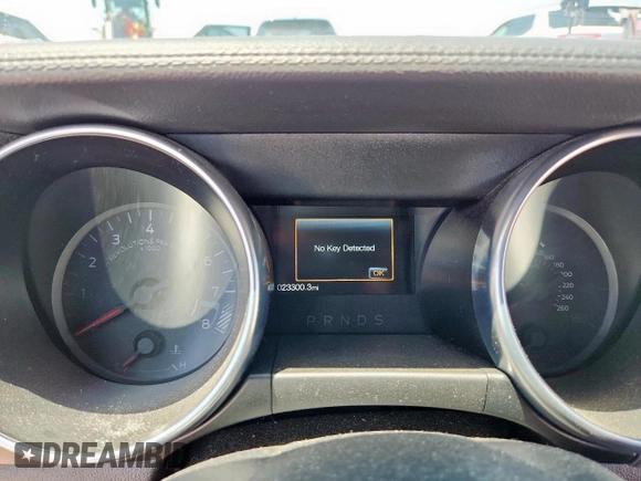 2022 Ford Mustang GT z VIN 1FA6P8CF5N5148696, wystawiony jako Copart lot #64045025 z przebiegiem 23 300 mil mil oraz Szkoda całkowita • Salvage title. Historia ofert i sprzedaży dostępna na DreamBid. Obrazek 9.