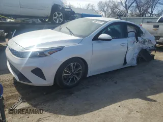 2022 Kia Forte LXS with VIN 3KPF24ADXNE487686, listed as a Copart auction lot 46873195 with 59,337 mi miles and Salvage Title. Bid and sale history available at DreamBid. Image 1.