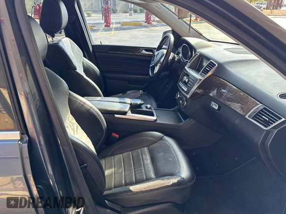 2012 Mercedes-Benz M 350 with VIN 4JGDA5HBXCA016296, listed as a Copart auction lot 56324565 with 168,514 mi miles and Clean Title. Bid and sale history available at DreamBid. Image 5.