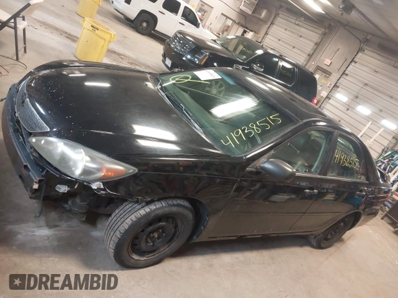 2003 Toyota Camry LE with VIN 4T1BE32K33U171859, listed as a IAAI auction lot 41938515 with 213,447 mi miles and . Bid and sale history available at DreamBid. Image 15.