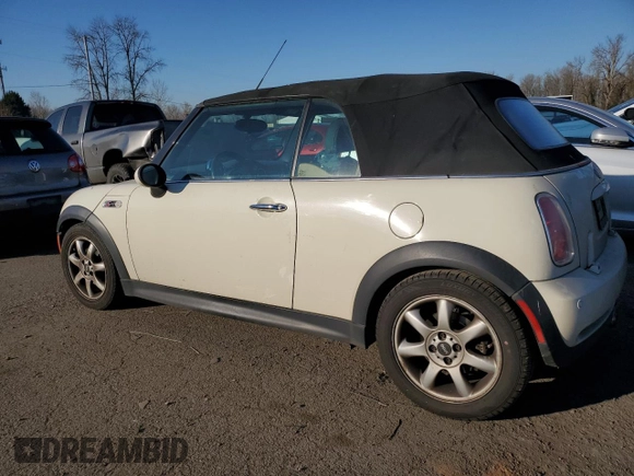 2008 MINI Convertible S with VIN WMWRH33598TU81236, listed as a Copart auction lot 42332895 with 140,607 mi miles and Salvage title. Bid and sale history available at DreamBid. Image 2.