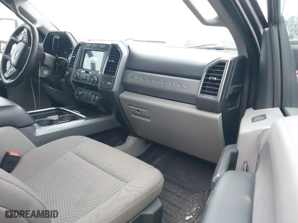 2020 Ford Super Duty F-250 SRW XL with VIN 1FT7W2BT0LED57167, listed as a IAAI auction lot 41233813 with 62,407 mi miles. Bid and sale history available at carsss.com. Image 5.