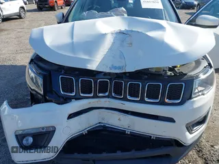 2018 Jeep Compass Latitude z VIN 3C4NJDBB9JT436746, wystawiony jako IAAI lot #41857850 z przebiegiem 126 610 mil mil oraz . Historia ofert i sprzedaży dostępna na DreamBid. Obrazek 6.