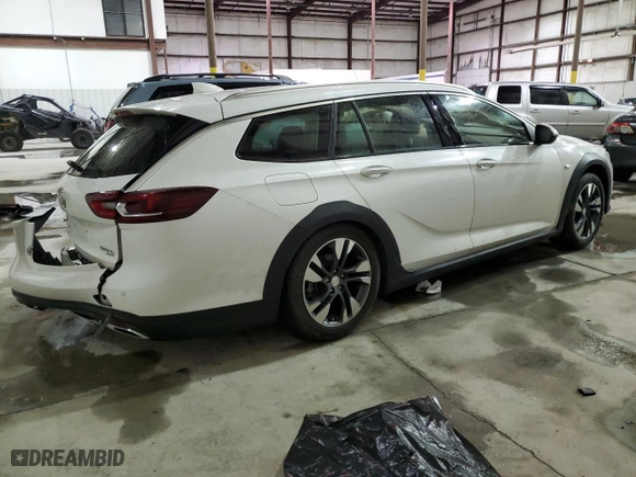 2018 Buick Regal TourX Essence with VIN W04GV8SX4J1102609, listed as a Copart auction lot 87502085 with 73,530 mi miles and Non Repairable. Bid and sale history available at carsss.com. Image 3.
