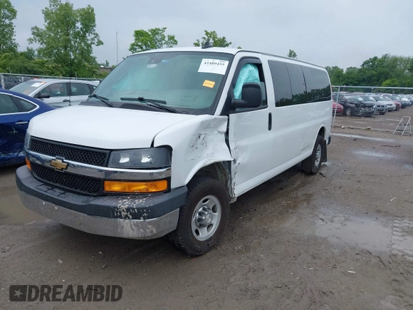 2020 Chevrolet Express Passenger LT with VIN 1GAZGPFG0L1206409, listed as a IAAI auction lot 42489455 with 114,452 mi miles and . Bid and sale history available at DreamBid. Image 17.