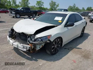 2009 Acura TSX with VIN JH4CU26689C024260, listed as a IAAI auction lot 42400174 with 198,962 mi miles and . Bid and sale history available at DreamBid. Image 2.