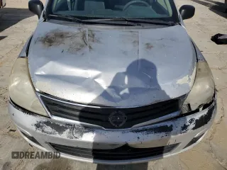 2010 Nissan Versa 1.6 with VIN 3N1CC1AP4AL372566, listed as a Copart auction lot 84704534 with 333,475 mi miles and Salvage Title. Bid and sale history available at carsss.com. Image 11.