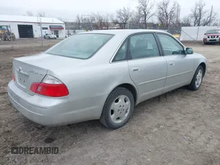 2004 Toyota Avalon XL with VIN 4T1BF28B04U372134, listed as a IAAI auction lot 41746387 with 123,181 mi miles and . Bid and sale history available at carsss.com. Image 4.