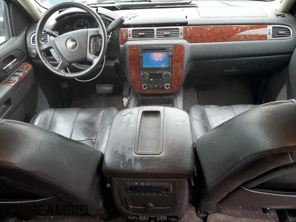 2010 Chevrolet Suburban LT with VIN 1GNUCJE06AR228967, listed as a Copart auction lot 45667695 with 125,030 mi miles and Salvage Title. Bid and sale history available at carsss.com. Image 8.