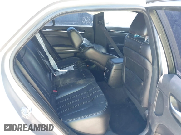 2018 Chrysler 300 with VIN 2C3CCABG2JH245095, listed as a IAAI auction lot 41827509 with 156,617 mi miles. Bid and sale history available at carsss.com. Image 8.