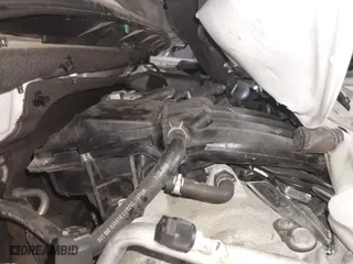 2019 Nissan Versa Note SV with VIN 3N1CE2CP1KL356548, listed as a IAAI auction lot 40269708 with 35,475 mi miles. Bid and sale history available at carsss.com. Image 10.