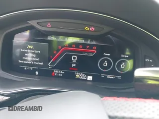 2021 Audi RS Q8 z VIN WU1ARBF18MD040611, wystawiony jako IAAI lot #41582268 z przebiegiem 38 574 mil mil oraz . Historia ofert i sprzedaży dostępna na DreamBid. Obrazek 7.