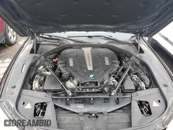 2013 BMW 7 Series 750i xDrive с VIN WBAYB6C55DD223914, выставлен на аукционе Copart как лот 81825144 с пробегом 81 818 миль миль и Списание • Salvage title. История ставок и продаж доступна на DreamBid. Изображение 11.