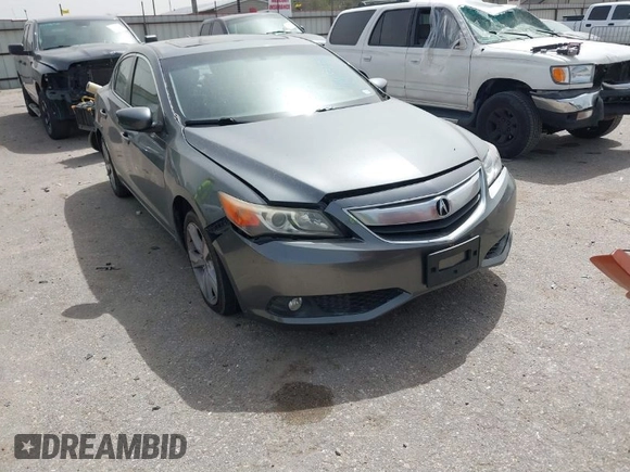 2013 Acura ILX Premium Pkg with VIN 19VDE1F57DE002233, listed as a IAAI auction lot 41833082 with 143,521 mi miles. Bid and sale history available at carsss.com. Image 1.
