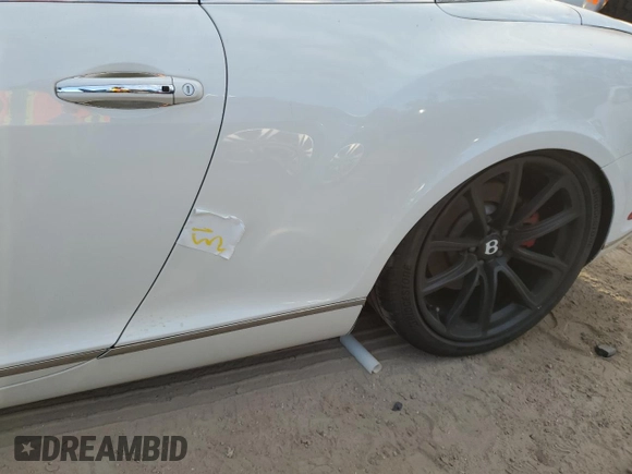2011 Bentley Continental GT with VIN SCBDP3ZA6BC070035, listed as a Copart auction lot 76982744 with 31,035 mi miles and Non Repairable. Bid and sale history available at DreamBid. Image 12.