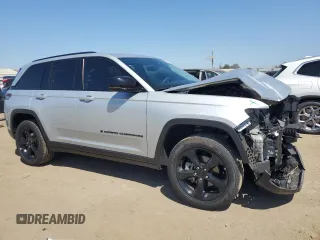 2022 Jeep Grand Cherokee Limited с VIN 1C4RJGBG1N8638726, выставлен на аукционе Copart как лот 59920475 с пробегом 25 071 миль миль и Списание • Salvage title. История ставок и продаж доступна на DreamBid. Изображение 4.
