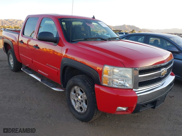 2007 Chevrolet Silverado 1500 LTZ with VIN 2GCEK13M471556251, listed as a IAAI auction lot 41851725 with 197,587 mi miles. Bid and sale history available at carsss.com. Image 1.