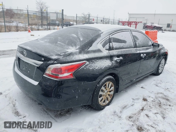 2015 Nissan Altima S with VIN 1N4AL3AP3FC583525, listed as a IAAI auction lot 41572153 with 94,172 mi miles and . Bid and sale history available at DreamBid. Image 4.