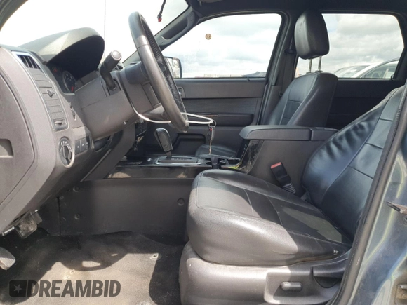 2011 Ford Escape Limited z VIN 1FMCU0E77BKC61667, wystawiony jako Copart lot #56493325 z przebiegiem 170 386 mil mil oraz Szkoda całkowita • Salvage title. Historia ofert i sprzedaży dostępna na DreamBid. Obrazek 7.