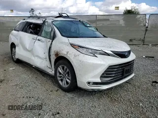 2021 Toyota Sienna Limited with VIN 5TDZRKEC0MS050234, listed as a Copart auction lot 44274465 with 71,644 mi miles and Salvage Title. Bid and sale history available at carsss.com. Image 12.