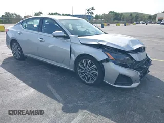 2023 Nissan Altima SL with VIN 1N4BL4EV6PN413992, listed as a IAAI auction lot 41644642 with 40,974 mi miles and . Bid and sale history available at DreamBid. Image 1.