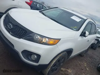 2012 Kia Sorento LX with VIN 5XYKTCA67CG308138, listed as a IAAI auction lot 41674753 with 162,367 mi miles. Bid and sale history available at carsss.com. Image 17.