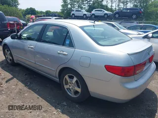 2005 Honda Accord z VIN JHMCN36455C010117, wystawiony jako IAAI lot #42445576 z przebiegiem 203 118 mil mil oraz . Historia ofert i sprzedaży dostępna na DreamBid. Obrazek 3.