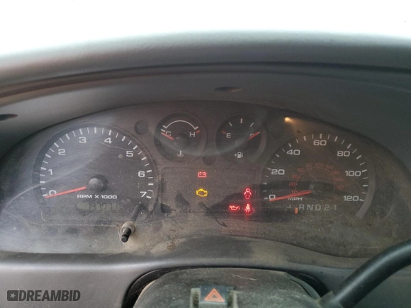 2006 Ford Ranger STX with VIN 1FTYR44U66PA47563, listed as a Copart auction lot 44042945 with 197,071 mi miles and Salvage Title. Bid and sale history available at carsss.com. Image 9.