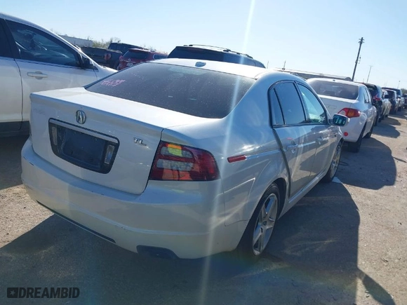 2007 Acura TL with VIN 19UUA66237A024826, listed as a IAAI auction lot 41736607 with 196,228 mi miles. Bid and sale history available at carsss.com. Image 4.
