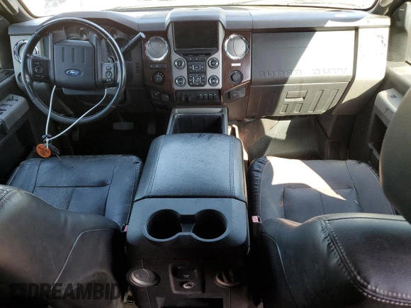 2015 Ford F-350 Platinum z VIN 1FT8W3BT2FEA21650, wystawiony jako Copart lot #54044925 z przebiegiem 270 987 mil mil oraz Szkoda całkowita • Salvage title. Historia ofert i sprzedaży dostępna na DreamBid. Obrazek 8.