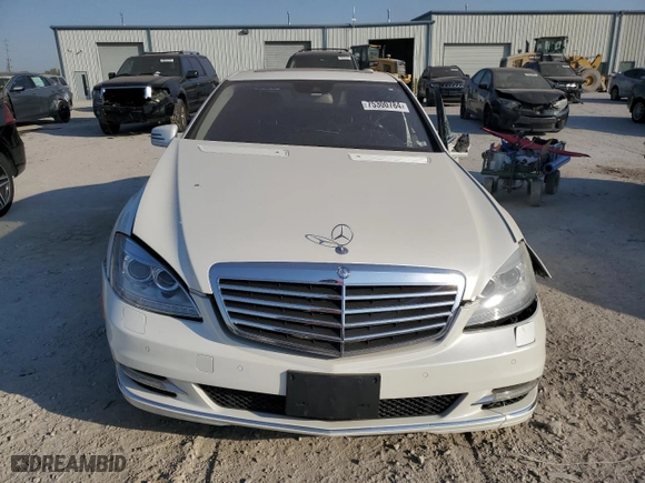 2011 Mercedes-Benz S-Class S 550 with VIN WDDNG8GB8BA388816, listed as a Copart auction lot 75300784 with 108,449 mi miles and Salvage Title. Bid and sale history available at carsss.com. Image 5.