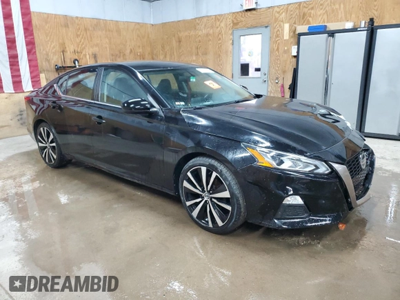 2019 Nissan Altima SR with VIN 1N4BL4CV6KC125445, listed as a Copart auction lot 48567405 with 200,888 mi miles and Clean Title. Bid and sale history available at carsss.com. Image 4.