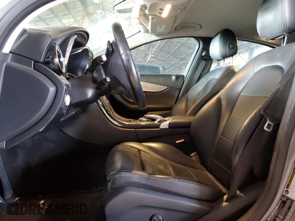 2015 Mercedes-Benz C 300 Luxury with VIN 55SWF4KB6FU014749, listed as a Copart auction lot 55673185 with 152,729 mi miles and Clean title. Bid and sale history available at DreamBid. Image 7.