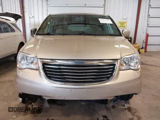 2014 Chrysler Town & Country Touring with VIN 2C4RC1BG2ER422914, listed as a IAAI auction lot 42017742 with 49,856 mi miles and . Bid and sale history available at DreamBid. Image 13.