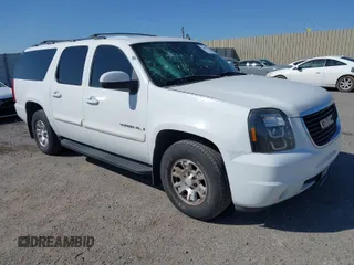 2007 GMC Yukon XL SLT with VIN 1GKFC16007R427817, listed as a IAAI auction lot 41836223 with 154,599 mi miles. Bid and sale history available at carsss.com. Image 1.