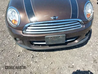 2012 MINI Hardtop with VIN WMWSU3C56CT257654, listed as a IAAI auction lot 42099156 with 84,384 mi miles and . Bid and sale history available at DreamBid. Image 6.