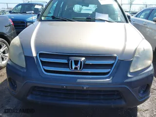 2006 Honda CR-V LX with VIN SHSRD68516U404121, listed as a IAAI auction lot 41981673 with 229,028 mi miles. Bid and sale history available at carsss.com. Image 6.